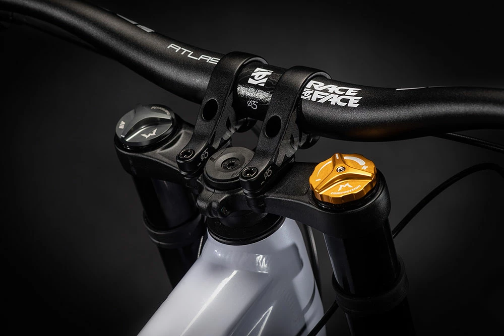 Cube TWO15 Race 27.5 Flashwhite´n´black – Image 3