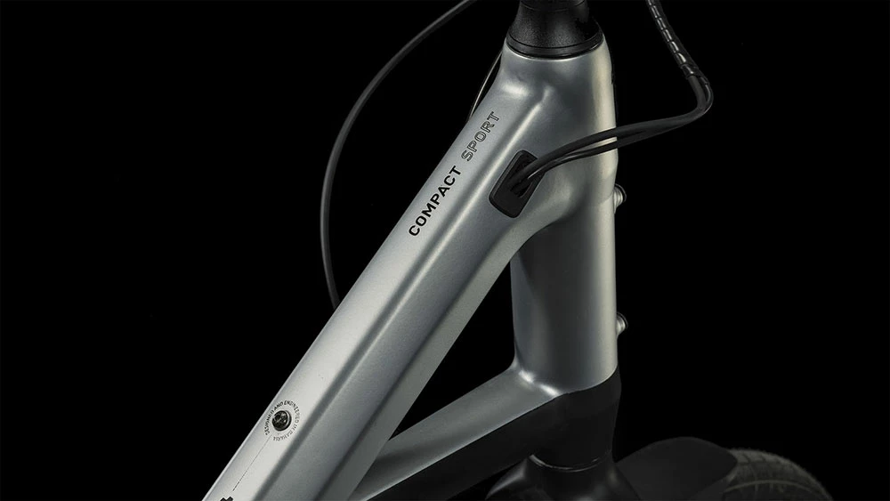 Cube Compact Sport Hybrid 500 Black´n´polarsilver – Image 3