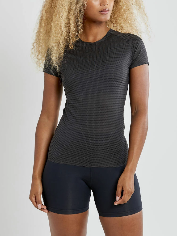 Craft Pro Dry Nanoweight - Women's Baselayer Shirt – Image 4