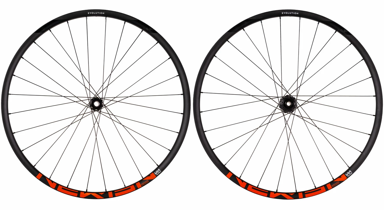 Newmen Jeu De Roues Evolution SL E.G.30 27,5" CL Shimano MicroSpline Boost