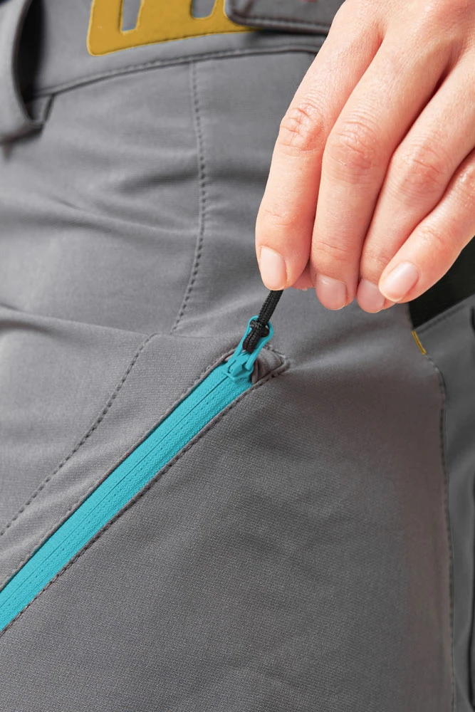 Dirtlej Trailscout Summer - Women's MTB Shorts – Image 4